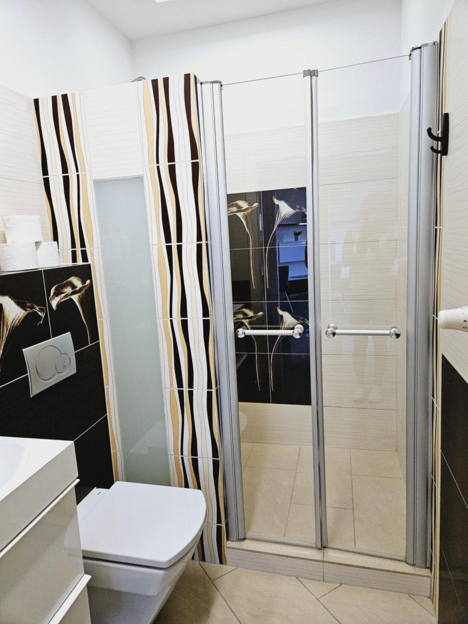 5 Pietro Apartamentowca W Sercu Poznania Poznań